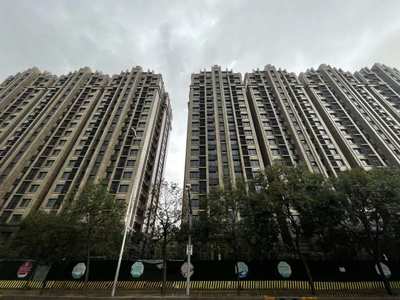 李嘉誠的北京&ldquo;御翠園&rdquo;捂盤23年后入市,價格暴漲50倍,港風裝修遭吐槽